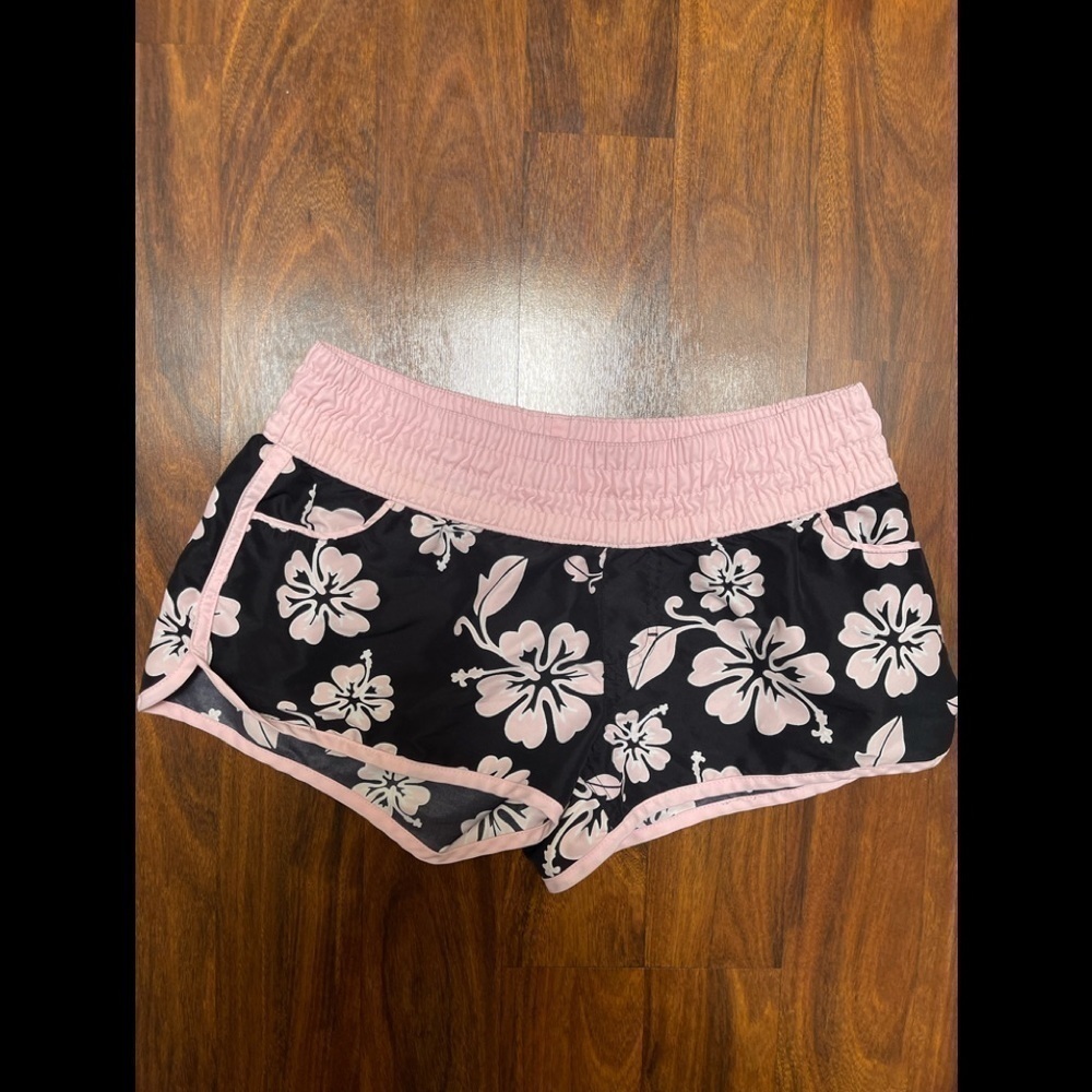 πΊ Arizona Jean Company Floral Lounge Shorts | Size L - Picture 2 of 8